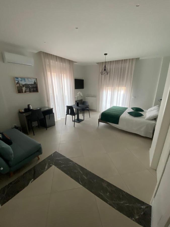 Maqueda Suites パレルモ エクステリア 写真
